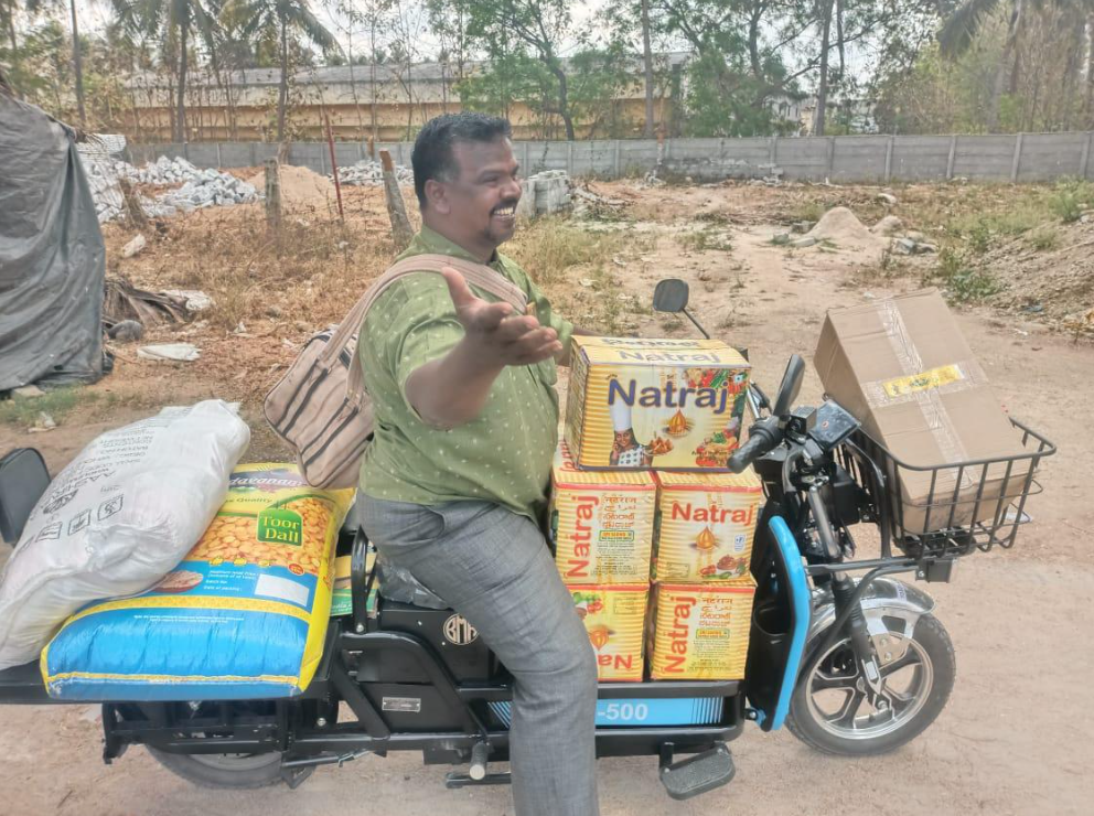 Vinayakam & the mighty HL 500: A love story on wheels